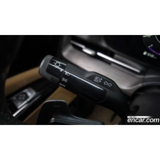 991733
