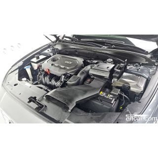 907852