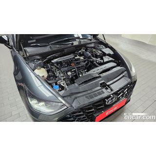 963588