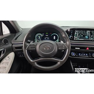 947734