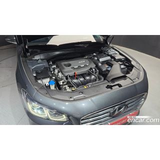 569371
