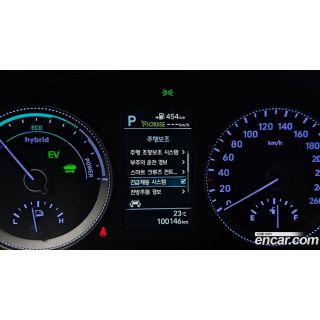 980296