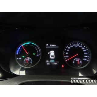 878496