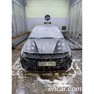 439390