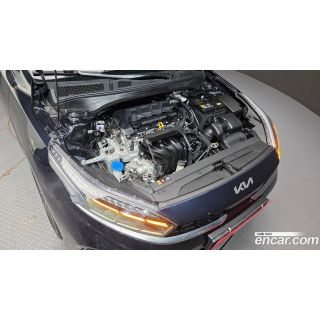 635786