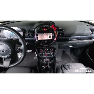992211