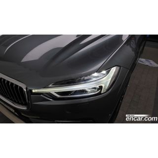 922841