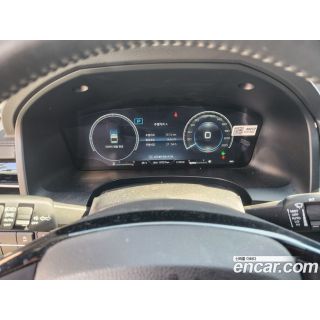 642233