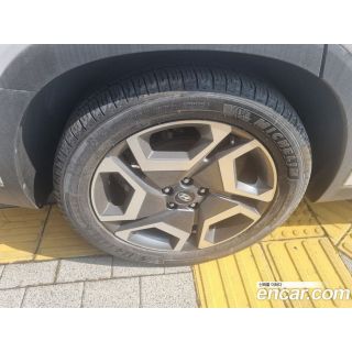 153118