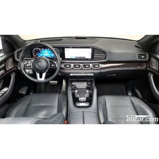367960