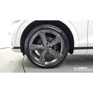 867334