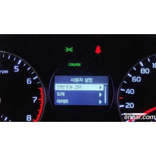 858567