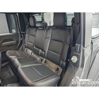 727504