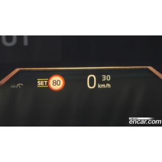 717898