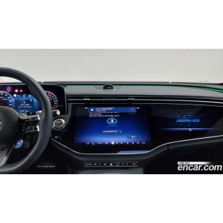 687015