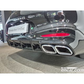 899425