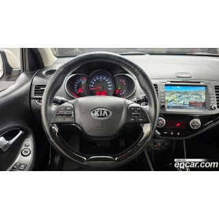 913593