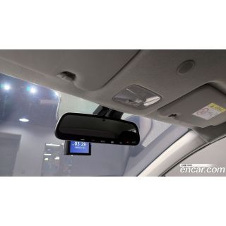 811727