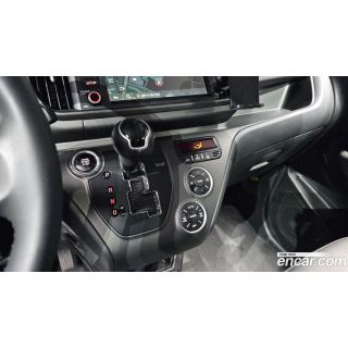 654819