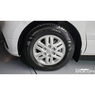 556960