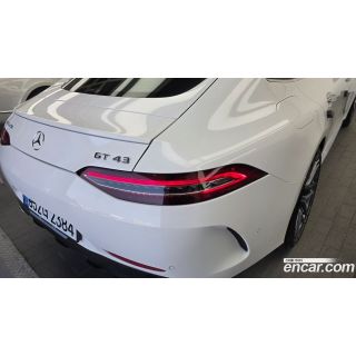 631839