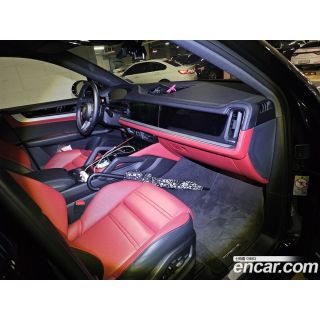 968431