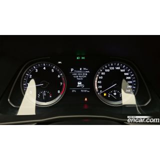 991763