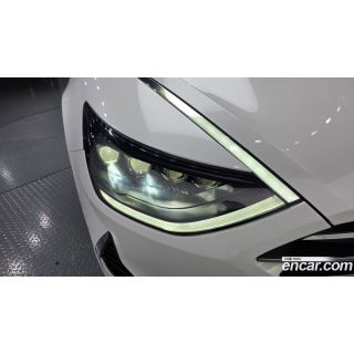 941027