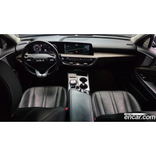 898879