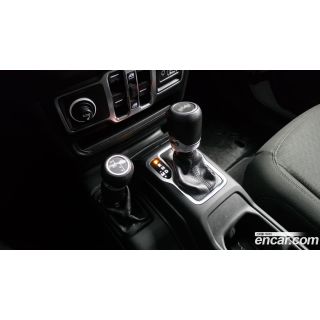 488657