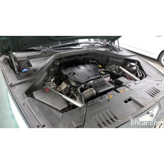 912317