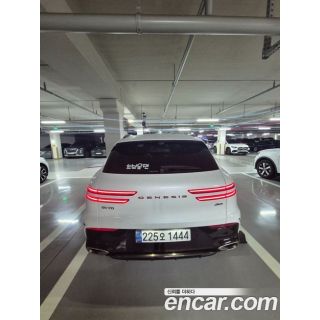 746891