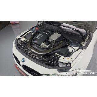 908189