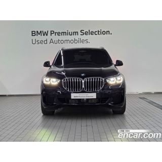 522077