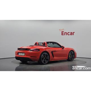 25863