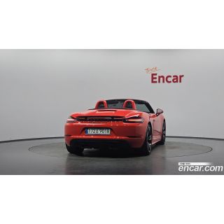 814576