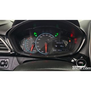 746823
