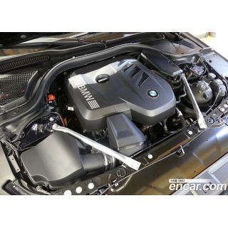 241563