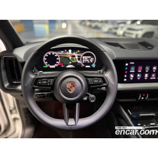 913128