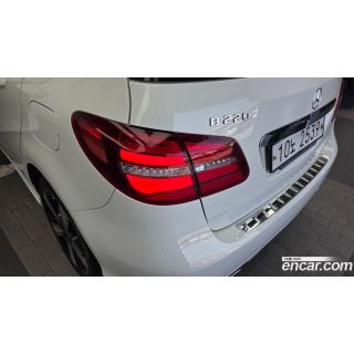 776613