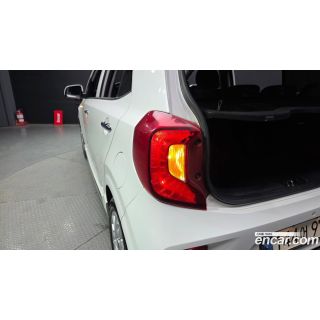 579627