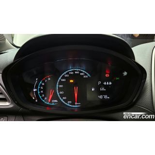 372100