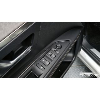 475772