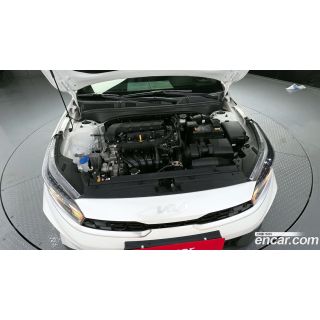 562397