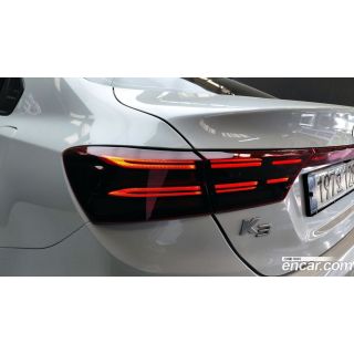 305243