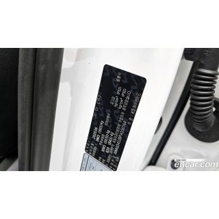 898502