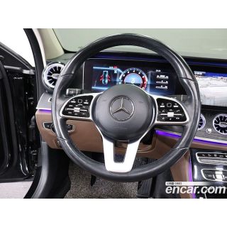 571734