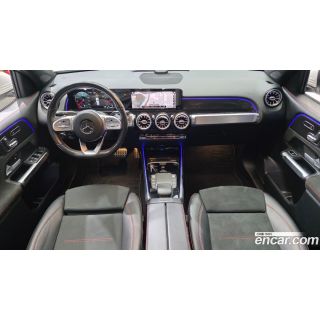 884453