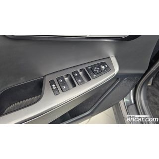 883505