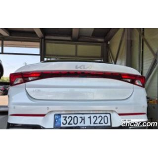 300810